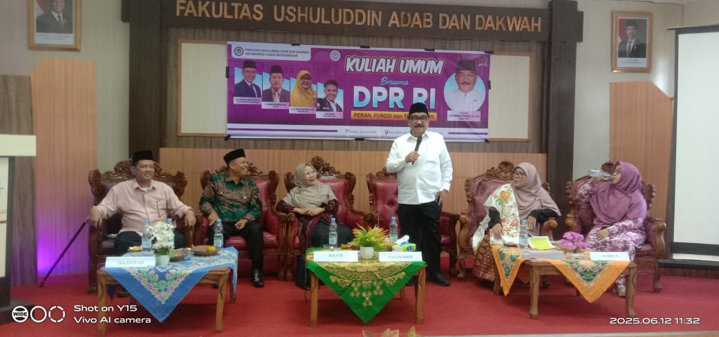 Kuliah Umum Tokoh Nasional Putra Tanah Datar di FUAD UIN Mahmud Yunus Batusangkar