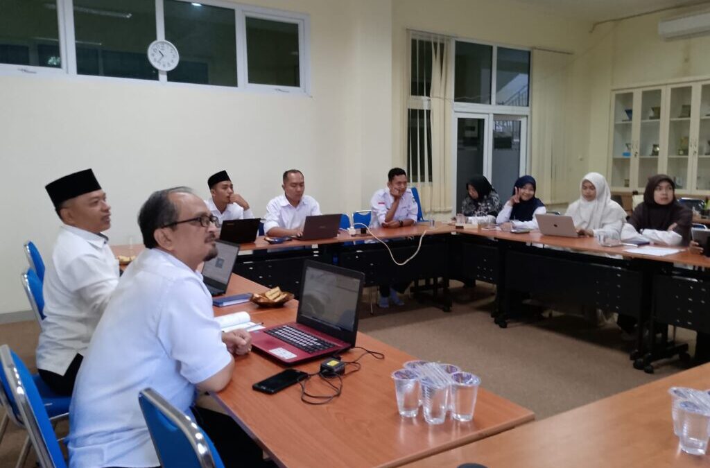Optimalkan Layanan Publik, FUAD UIN Mahmud Yunus Batusangkar Gelar Simulasi PTSP