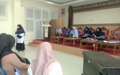 Fokus Tingkatkan Kualitas Akademik dan Keaktifan, FUAD UIN Mahmud Yunus Batusangkar Gelar Pertemuan Bareng Mahasiswa Penerima KIP